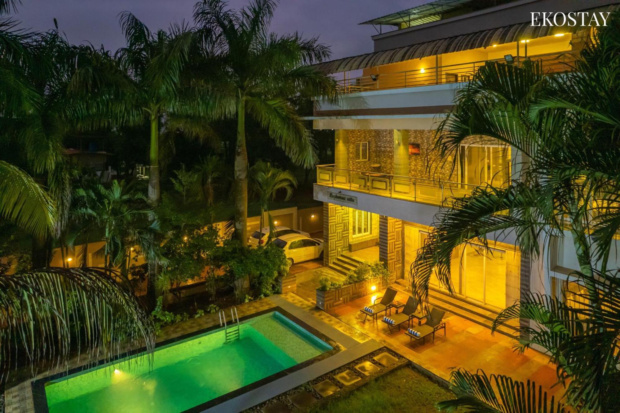 Eko Stay Gold- Chestnut Villa Карджат Экстерьер фото